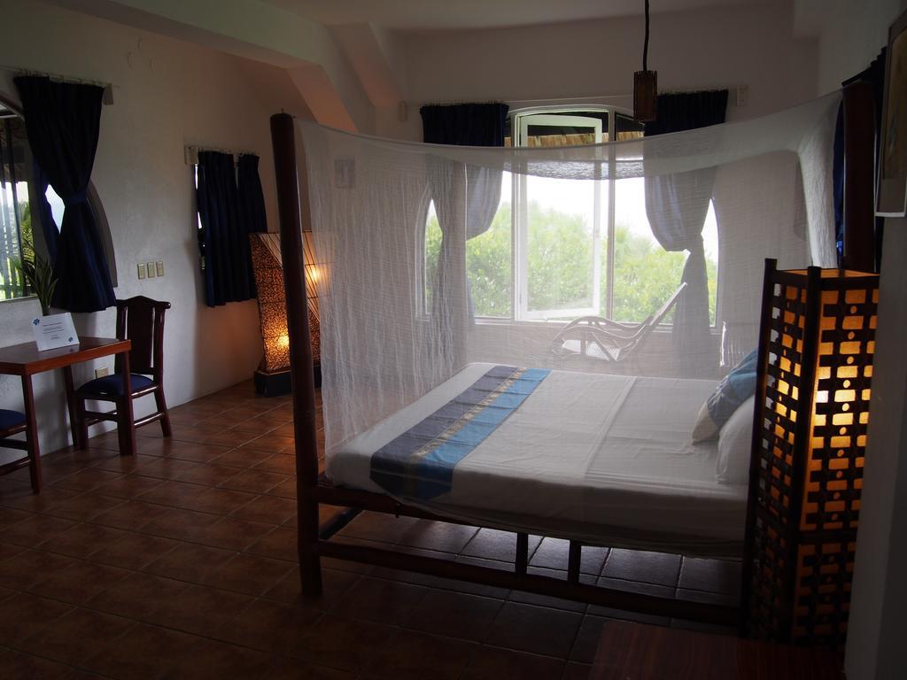 The Blue Orchid Resort Moalboal Exterior foto