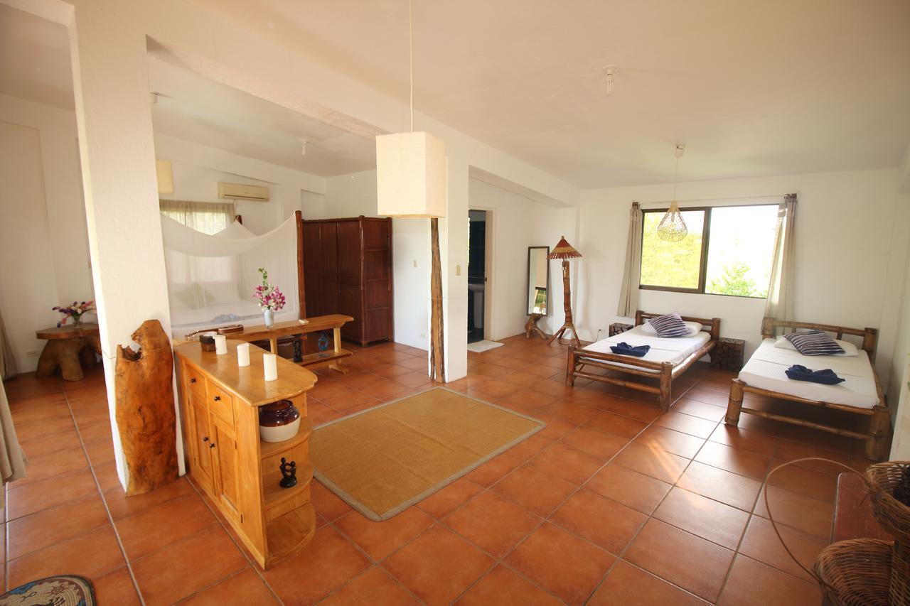 The Blue Orchid Resort Moalboal Exterior foto